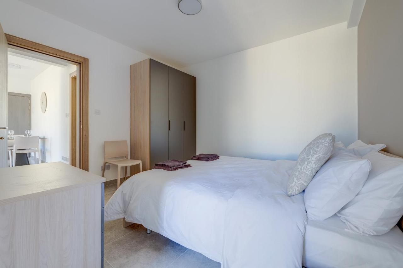 Valley'S Edge Apartments San Ġwann Esterno foto